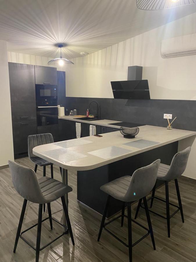 Appartement Lumineux Corse Bastelicaccia Buitenkant foto